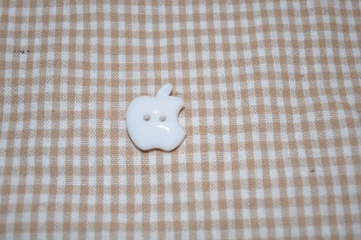 Knopf Bitten Apple mittel weiß 2cm