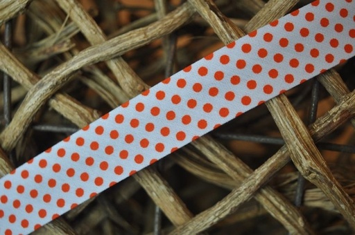 Schrägband Punkte gefalzt 18 mm weiß - orange